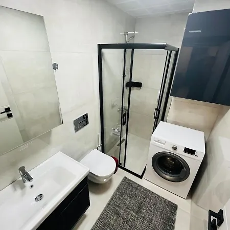 8 High-speed Internet Smart Tv Air Conditioned Apartament *